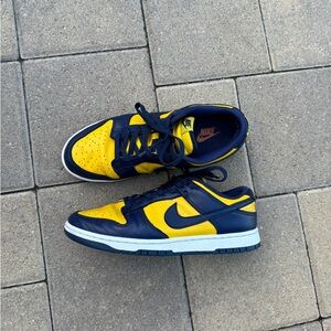 Nike Dunk Low Michigan 2021